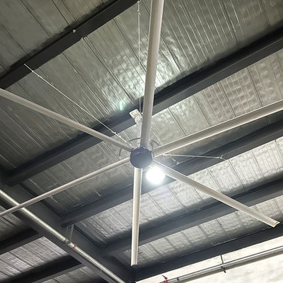 Harga yang bagus PMSM Motor Driven HVLS Ceiling Fan Besar untuk Kabel Produksi Workshop Air Cooling on line