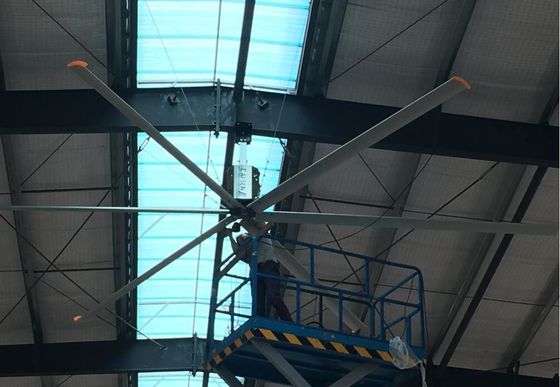 Harga yang bagus Fener HVLS yang dipasang pada tiang bengkel on line