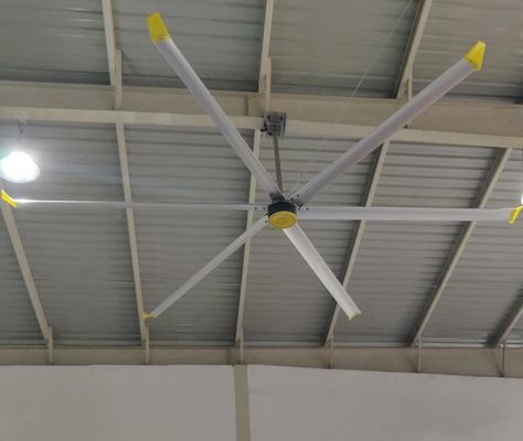 Harga yang bagus 18 FooT 5,5 Meter 4s bengkel mobil Vans HVL besar on line